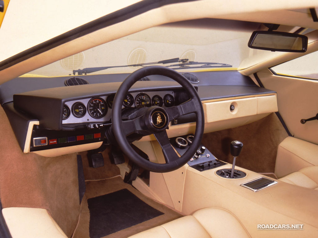 Lamborghini Countach Interior